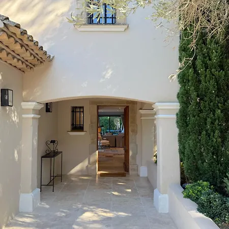 Fcd18 - Exceptional Luxury With Pool And Sea View In Port * グリモー